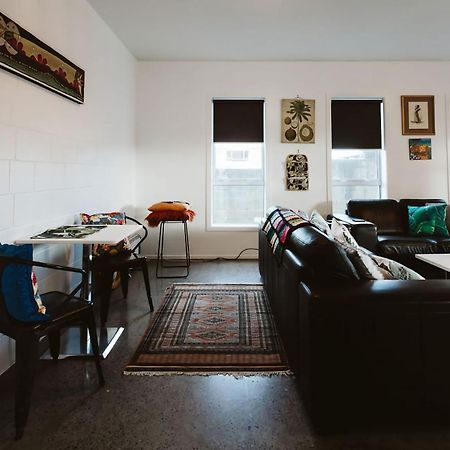 הוילה ניו פלימות' Surf Fitzroy Pet Friendly מראה חיצוני תמונה